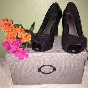 Stylish Fioni Black Heels